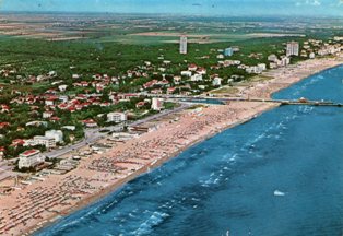 CERVIA-MILANO_MARITTINA_SPIAGGIA-1962