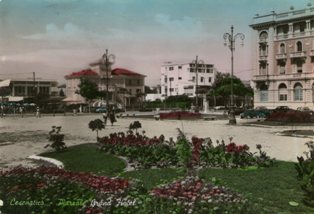 CESENATICO-PIAZZALE-GRAND-HOTEL-1957