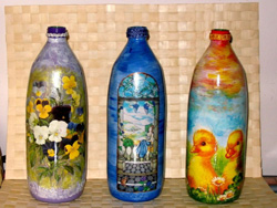 bottiglie vetro succhi di frutta decorato a decoupage e windows color fiori finestra pulcini angelapercaso