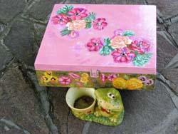 scatola in legno ristrutturata decorazione decoupage con fiori angelapercaso