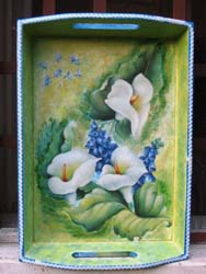 vassoio in legno decorazione decoupage con fiori di calla angelapercaso