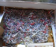 attico pieno di carta 